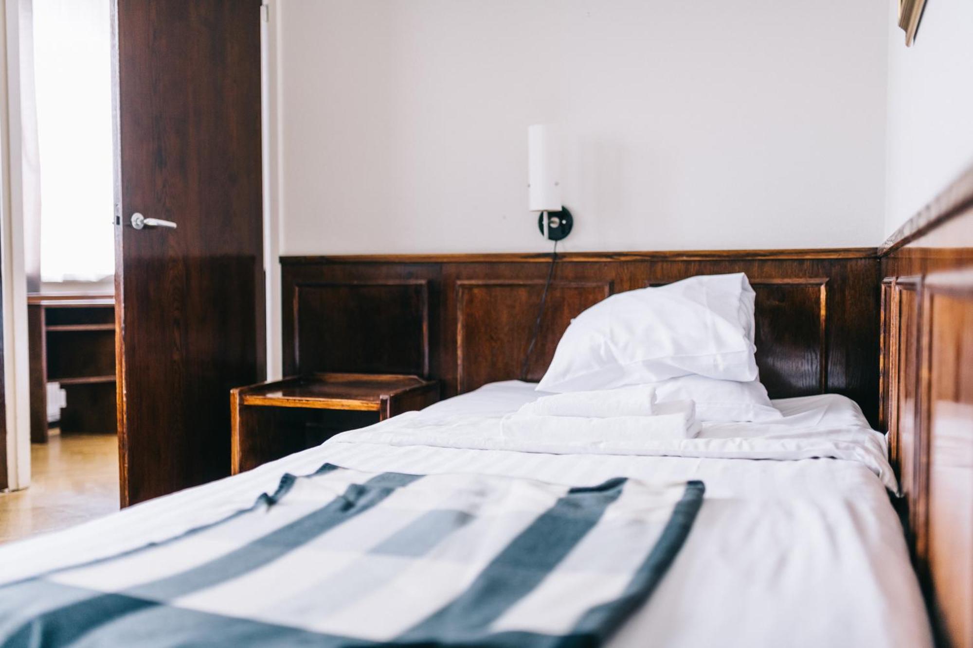 Comfort Guesthouse 피탈사리 객실 사진