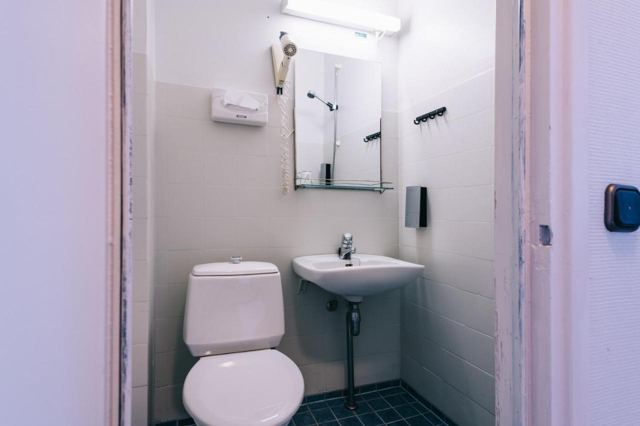 Comfort Guesthouse 피탈사리 외부 사진